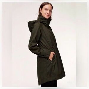 Aritzia Babaton Raindrop Anorak Jacket in Olive Green